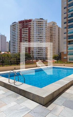 Apartamento para alugar com 50m², 1 quarto e 1 vaga Apartamento para alugar com 50m², 1 quarto e 1 vagaÁrea comum - Piscina