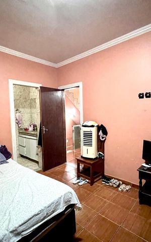 Casa à venda com 245m², 3 quartos e 1 vaga