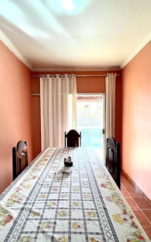 Casa à venda com 245m², 3 quartos e 1 vaga