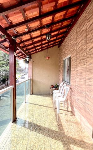 Casa à venda com 245m², 3 quartos e 1 vaga