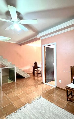 Casa à venda com 245m², 3 quartos e 1 vaga
