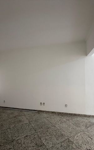 Casa à venda com 116m², 3 quartos e 2 vagasSala