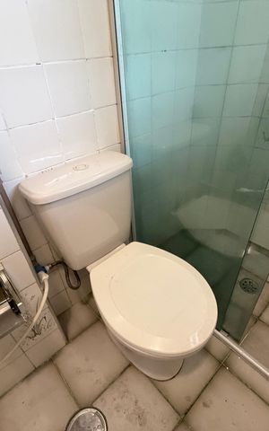Casa à venda com 116m², 3 quartos e 2 vagasBanheiro da Suíte