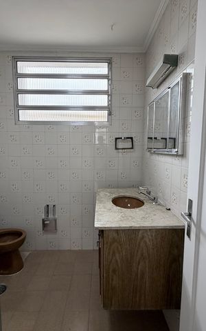 Casa à venda com 116m², 3 quartos e 2 vagasBanheiro