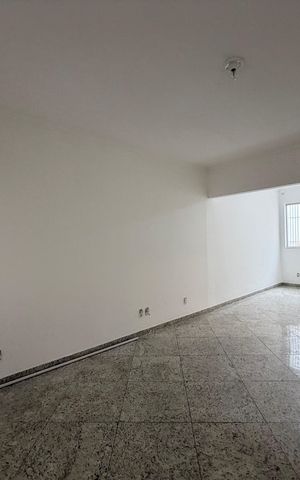 Casa à venda com 116m², 3 quartos e 2 vagasSala