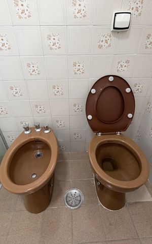 Casa à venda com 116m², 3 quartos e 2 vagasBanheiro