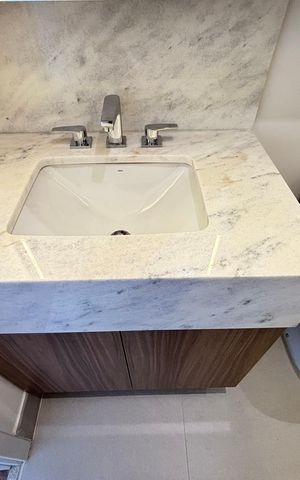 Apartamento para alugar com 41m², 1 quarto e sem vaga Apartamento para alugar com 41m², 1 quarto e sem vagaBanheiro