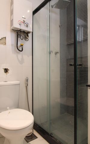 Apartamento à venda com 70m², 2 quartos e 1 vagaBanheiro 