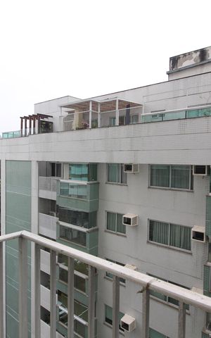 Apartamento à venda com 70m², 2 quartos e 1 vagaSala - Varanda