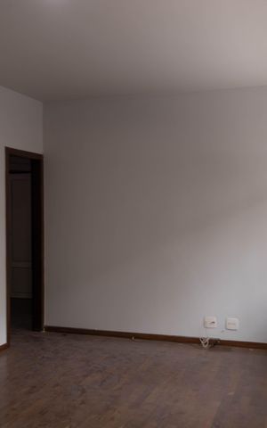 Apartamento para alugar com 170m², 4 quartos e 2 vagas Apartamento para alugar com 170m², 4 quartos e 2 vagasSala
