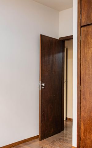 Apartamento para alugar com 170m², 4 quartos e 2 vagas Apartamento para alugar com 170m², 4 quartos e 2 vagasQuarto 1