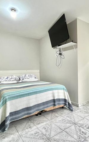 Casa à venda com 95m², 6 quartos e 3 vagas Casa à venda com 95m², 6 quartos e 3 vagasSuite - Edícula