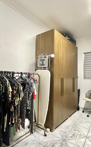 Casa à venda com 95m², 6 quartos e 3 vagas Casa à venda com 95m², 6 quartos e 3 vagasQuarto 2 - Edícula