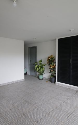 Apartamento à venda com 80m², 2 quartos e 1 vagaHall de entrada