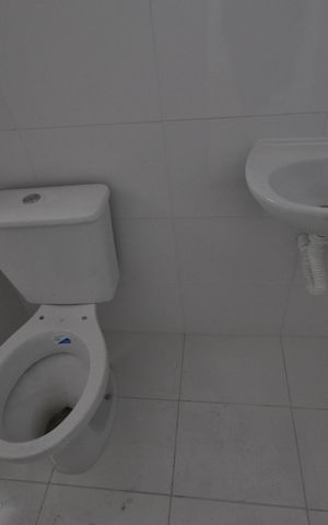 Apartamento à venda com 42m², 2 quartos e sem vagaBanheiro