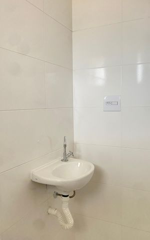 Apartamento para alugar com 42m², 2 quartos e sem vaga Apartamento para alugar com 42m², 2 quartos e sem vagaBanheiro