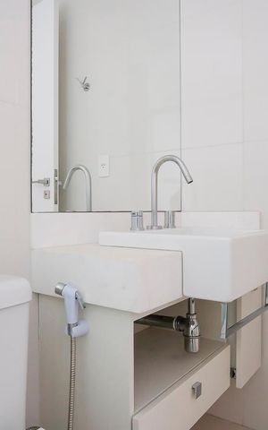 Apartamento à venda com 171m², 3 quartos e 3 vagasBanheiro da suíte 2