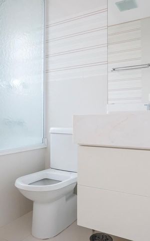 Apartamento à venda com 171m², 3 quartos e 3 vagasBanheiro da suíte 1