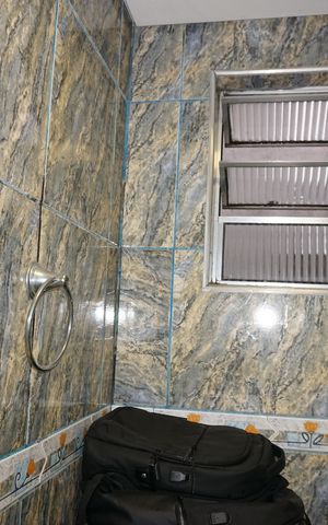 Casa para alugar com 172m², 3 quartos e 3 vagasBanheiro da Suíte