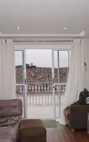 Casa para alugar com 172m², 3 quartos e 3 vagasSala