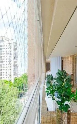 Apartamento para alugar com 214m², 4 quartos e 4 vagas Apartamento para alugar com 214m², 4 quartos e 4 vagasVaranda