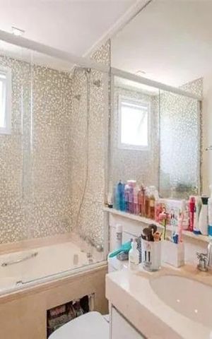 Apartamento para alugar com 214m², 4 quartos e 4 vagas Apartamento para alugar com 214m², 4 quartos e 4 vagasBanheiro 2