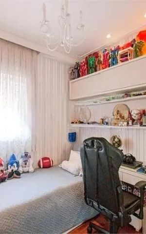 Apartamento para alugar com 214m², 4 quartos e 4 vagas Apartamento para alugar com 214m², 4 quartos e 4 vagasQuarto 4