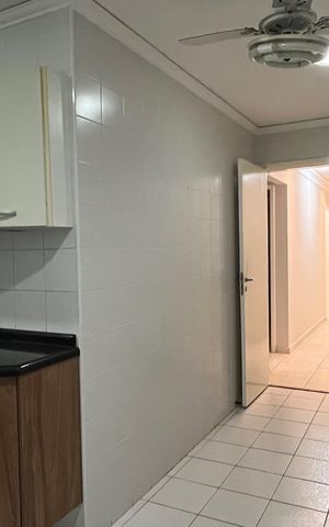 Apartamento para alugar com 108m², 3 quartos e 1 vagaCozinha e Área de Serviço
