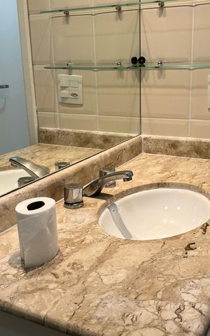 Apartamento para alugar com 108m², 3 quartos e 1 vagaBanheiro da Suíte