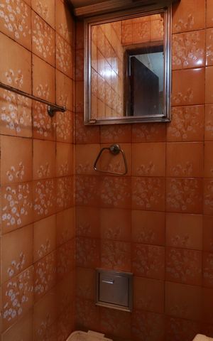 Casa à venda com 66m², 2 quartos e 1 vagaBanheiro de serviço
