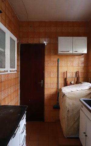 Casa à venda com 66m², 2 quartos e 1 vagaÁrea de Serviço