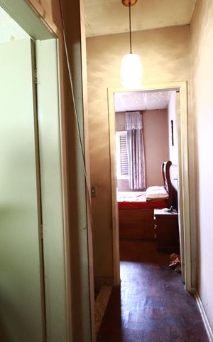 Casa à venda com 66m², 2 quartos e 1 vagaCorredor