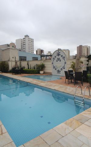 Apartamento à venda com 179m², 4 quartos e 4 vagasÁrea Comum