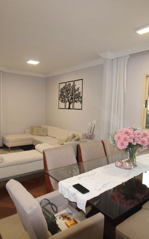 Apartamento à venda com 179m², 4 quartos e 4 vagasSala