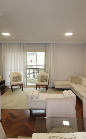 Apartamento à venda com 179m², 4 quartos e 4 vagasSala