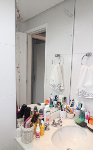Apartamento à venda com 179m², 4 quartos e 4 vagasBanheiro 2