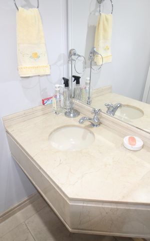 Apartamento à venda com 179m², 4 quartos e 4 vagasLavabo
