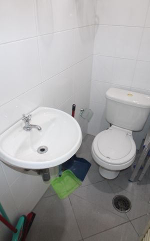 Apartamento à venda com 179m², 4 quartos e 4 vagasÁrea de Serviço - Banheiro