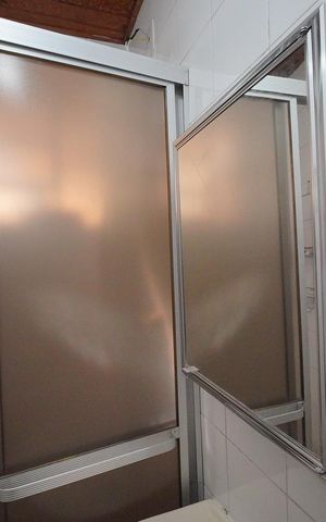 Casa para alugar com 209m², 4 quartos e 2 vagasBanheiro