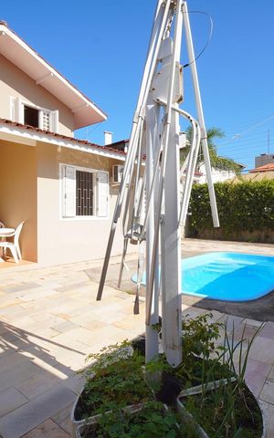 Casa para alugar com 209m², 4 quartos e 2 vagasPiscina