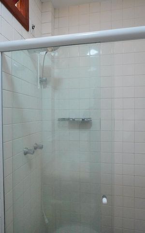Casa para alugar com 209m², 4 quartos e 2 vagasBanheiro Social