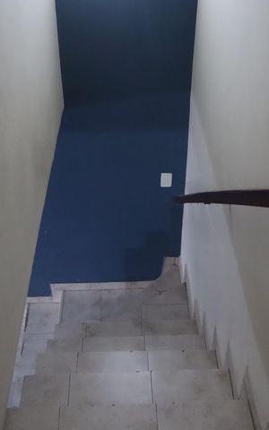 Casa para alugar com 144m², 1 quarto e 2 vagasEscada