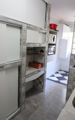 Apartamento à venda com 62m², 2 quartos e 1 vagaCozinha e Área de Serviço
