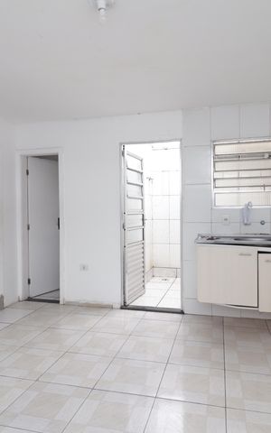 Casa para alugar com 49m², 2 quartos e sem vagaSala/Cozinha