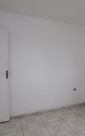 Casa para alugar com 49m², 2 quartos e sem vagaQuarto 1