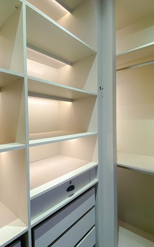 Apartamento à venda com 75m², 2 quartos e 2 vagas Apartamento à venda com 75m², 2 quartos e 2 vagasCloset Suíte