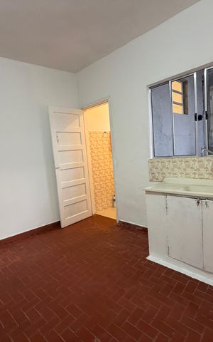 Casa para alugar com 43m², 1 quarto e 1 vagaSala/cozinha