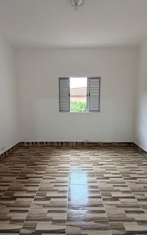 Casa para alugar com 43m², 1 quarto e 1 vagaQuarto