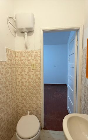 Casa para alugar com 43m², 1 quarto e 1 vagaBanheiro