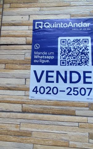 Casa à venda com 250m², 4 quartos e sem vagaPlaquinha